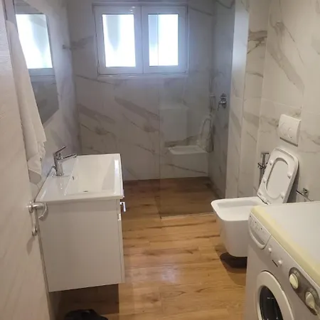 Skyline Serenity 2 Tirana